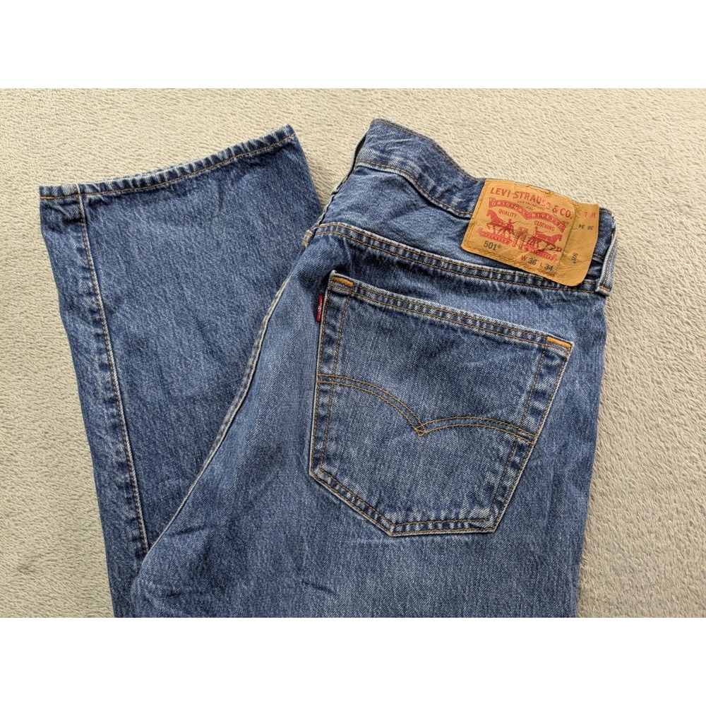 Levis 501 Original Fit Mens Blue Jeans Straight Leg W36 L34 Medium Wash Denim